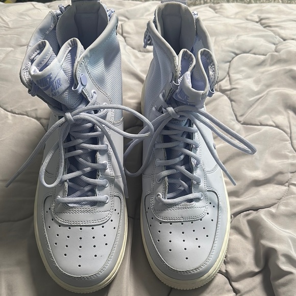 SF Air Force 1 Mid GS 'Palest Purple' SF Air Force 1 Mid GS 'Palest Purple'